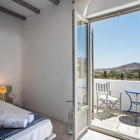 Elpida - 3-bed With Stunning Sea Views, Plunge Pool Villa Naousa (Paros)